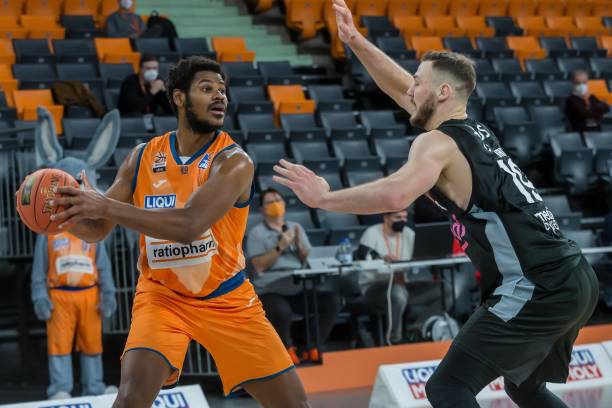 Relevo：蒙特雷正和塞维利亚就引进阿根廷国脚奥坎波斯谈判