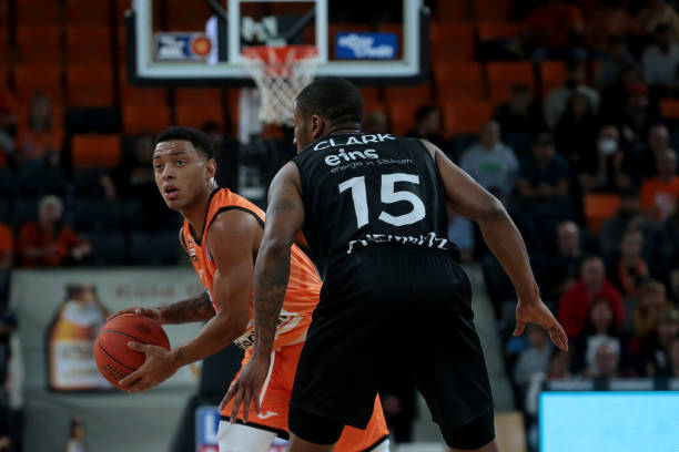 更因为将在 更因为将在