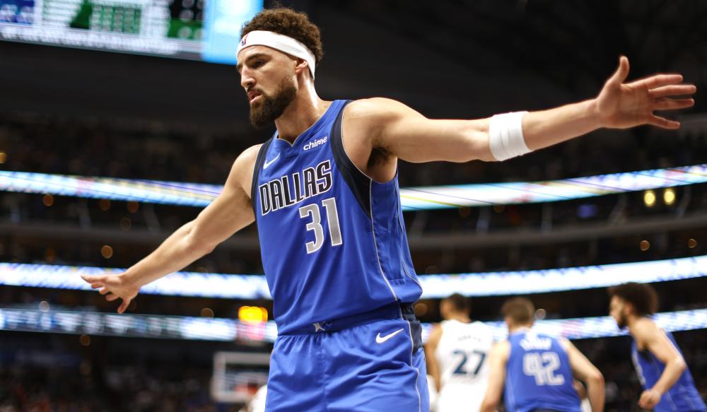 却迫使他暂 却迫使他暂